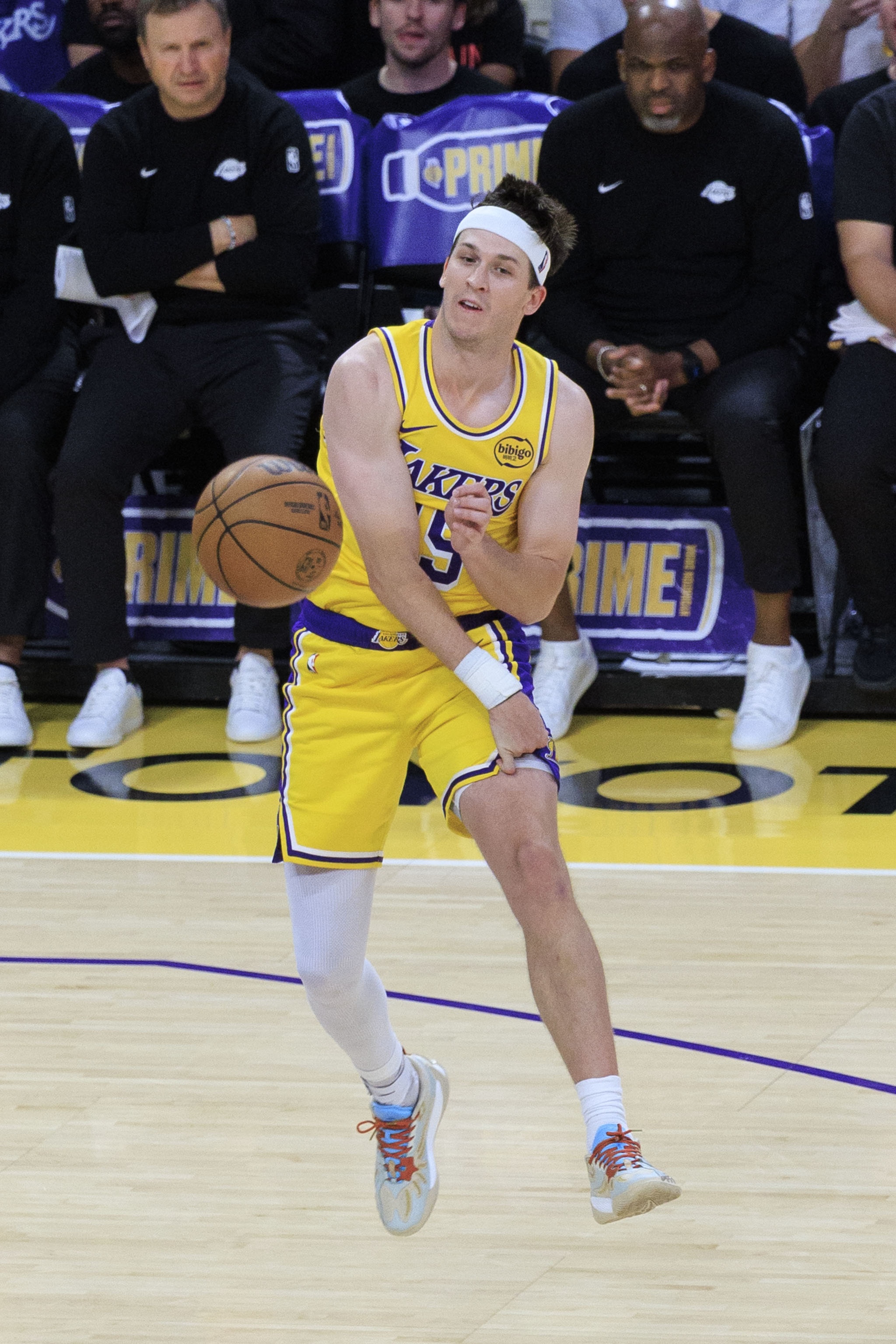 鲸鱼体育-名记：东契奇有机会在首轮后半段复出 里夫斯首轮复出可能性为零